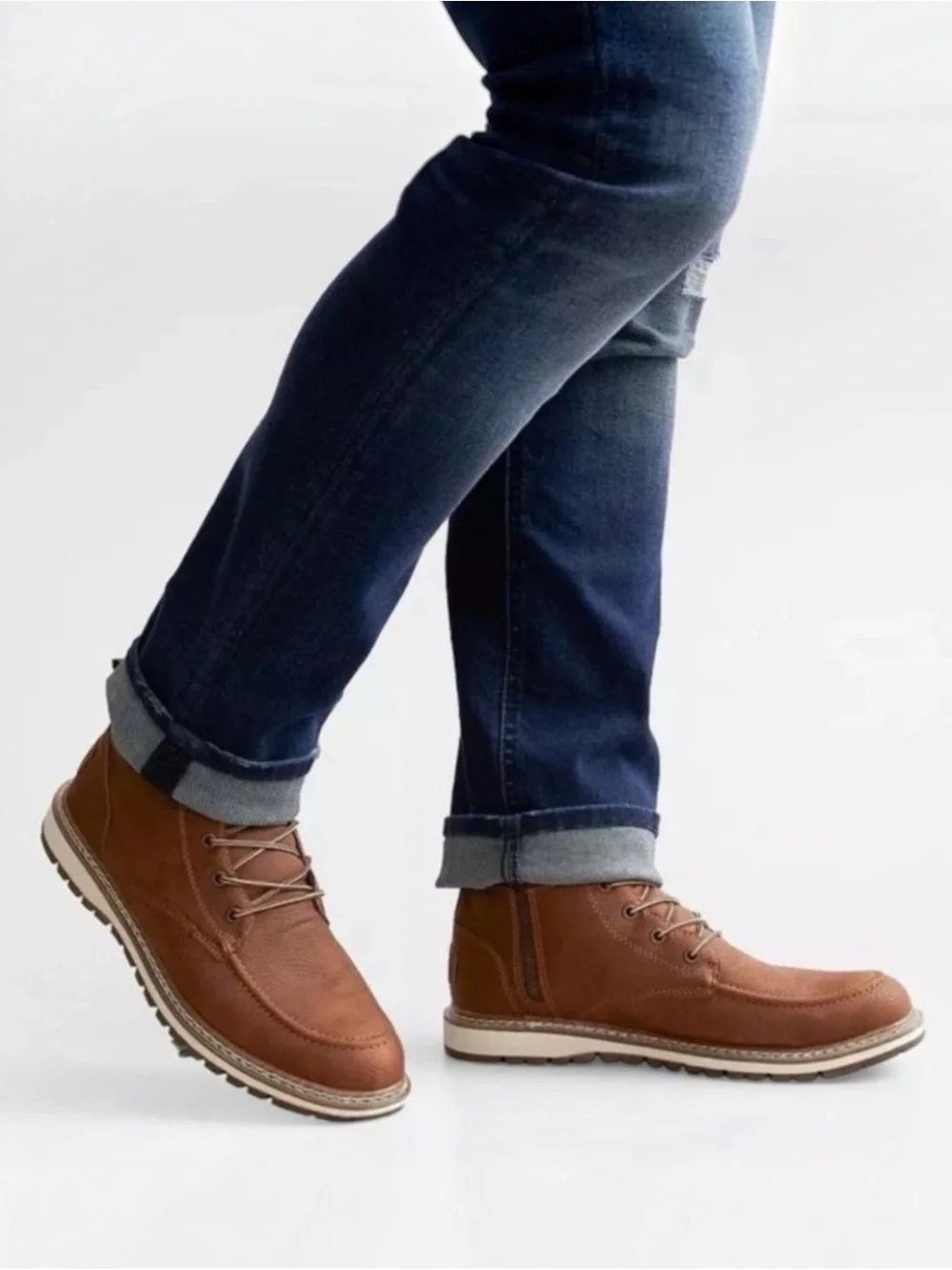 NWT BKE Buckle Midtown Cognac Brown Faux Leather Zip Wedge Boots Men’s Size 10